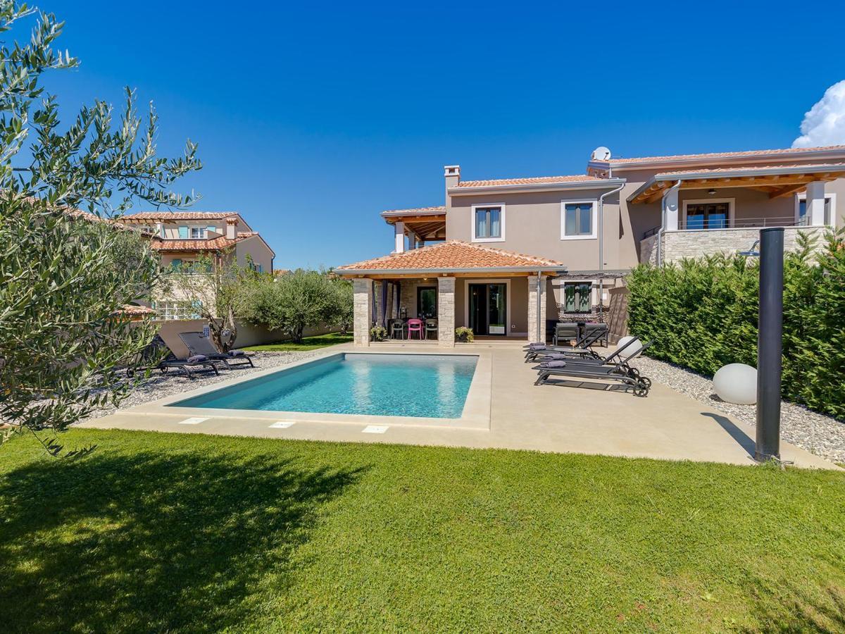 Villa Flora Vabriga Tar-Vabriga Exterior foto